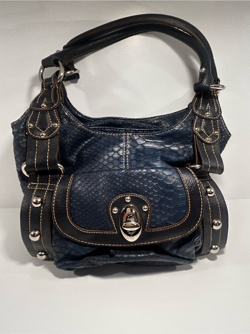 Wilsons Leather Navy Blue Reptile Embossed Studded Y2K Shoulder Bag Purse